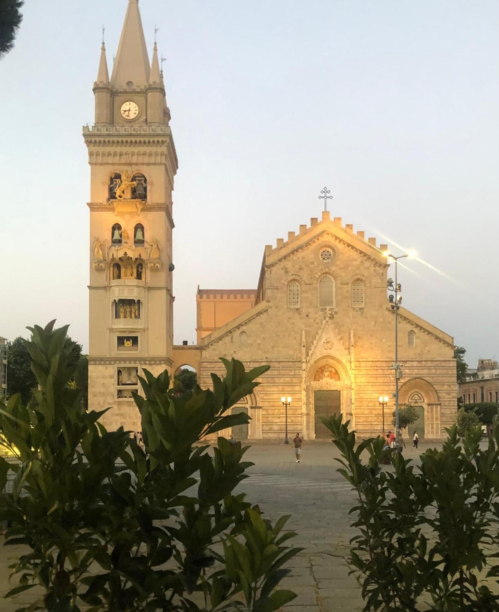 Maison Al Duomo Мессина Экстерьер фото